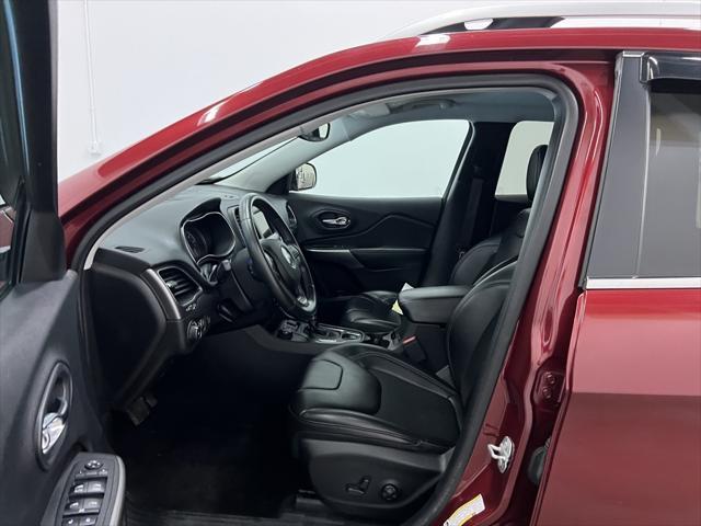 used 2019 Jeep Cherokee car, priced at $16,494