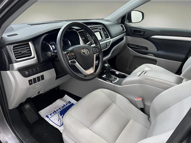 used 2019 Toyota Highlander car, priced at $22,994