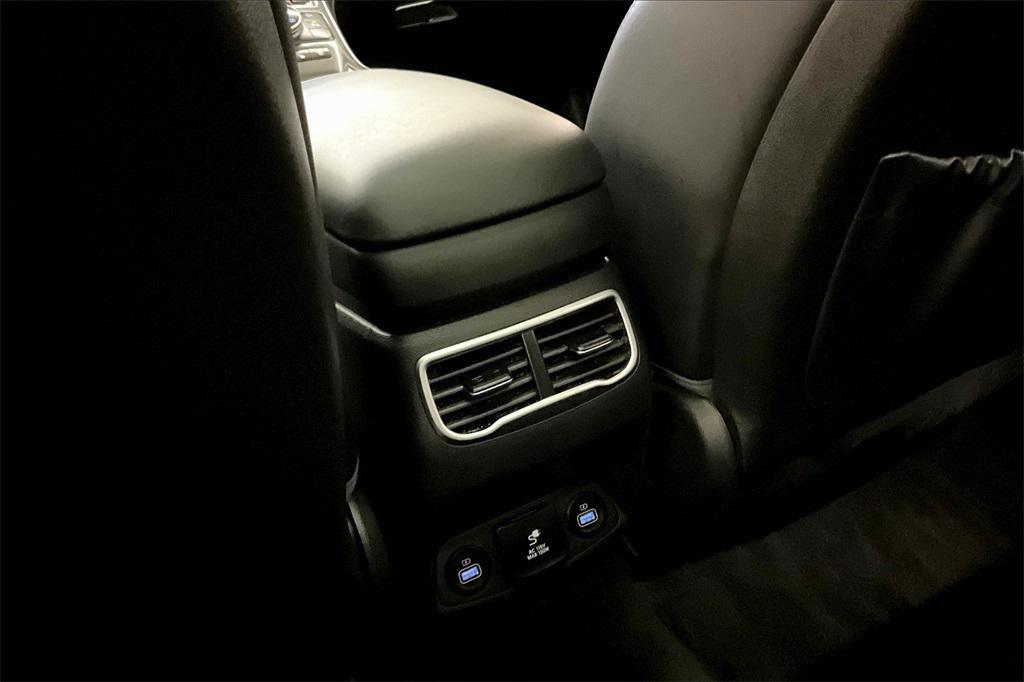 used 2023 Hyundai Santa Fe car, priced at $25,499