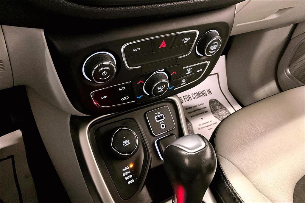 used 2021 Jeep Compass car, priced at $15,629