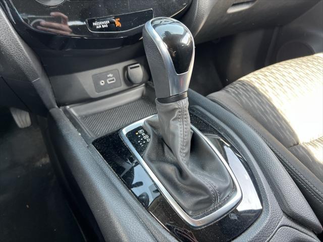 used 2020 Nissan Rogue car, priced at $16,399