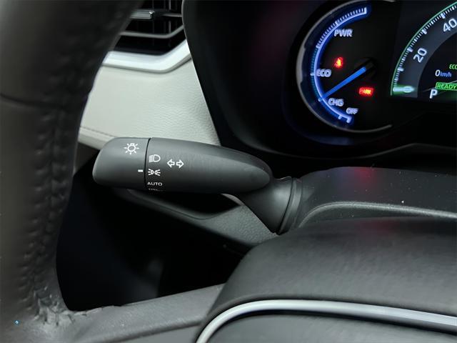 used 2024 Toyota RAV4 Hybrid car, priced at $32,999