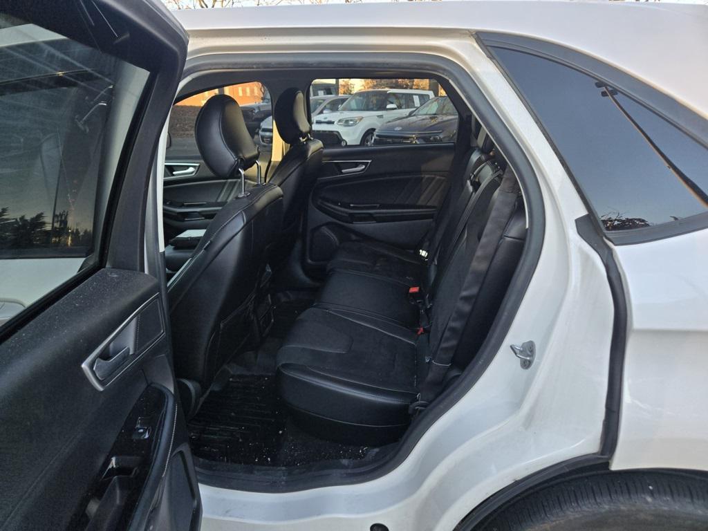 used 2015 Ford Edge car, priced at $10,999