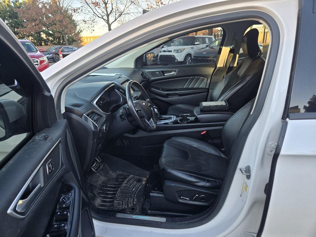 used 2015 Ford Edge car, priced at $10,999