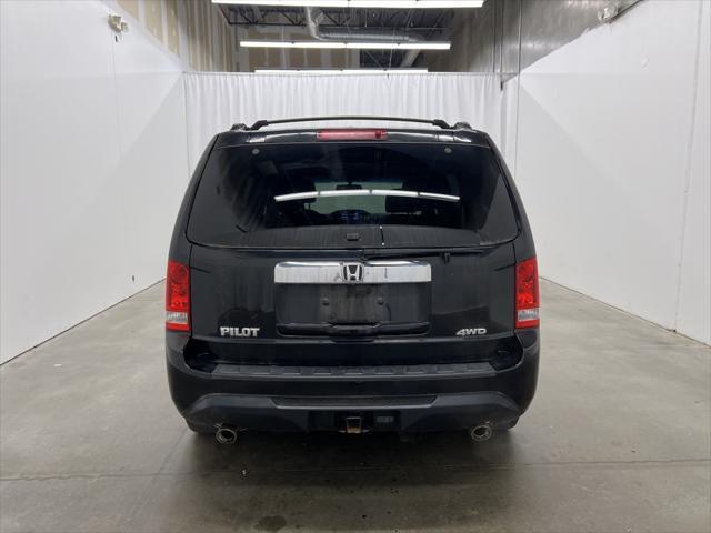 used 2015 Honda Pilot car, priced at $14,999