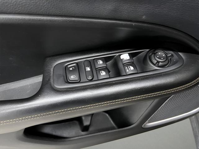 used 2020 Jeep Compass car, priced at $16,545