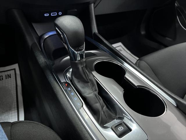 used 2022 Chevrolet Malibu car, priced at $15,999