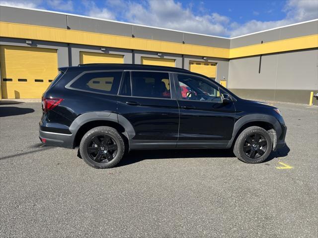 used 2022 Honda Pilot car, priced at $32,999