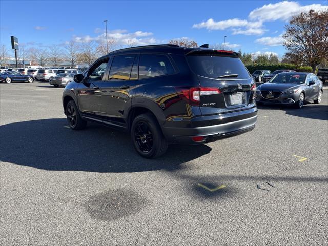 used 2022 Honda Pilot car, priced at $32,999