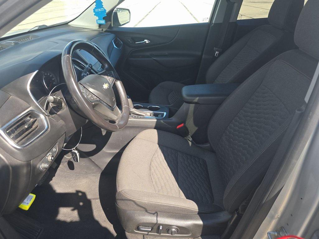 used 2021 Chevrolet Equinox car, priced at $18,999