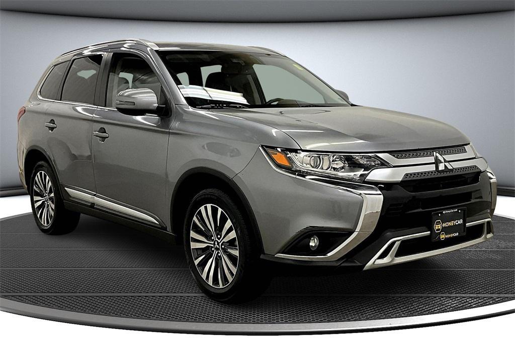 used 2020 Mitsubishi Outlander car, priced at $15,999