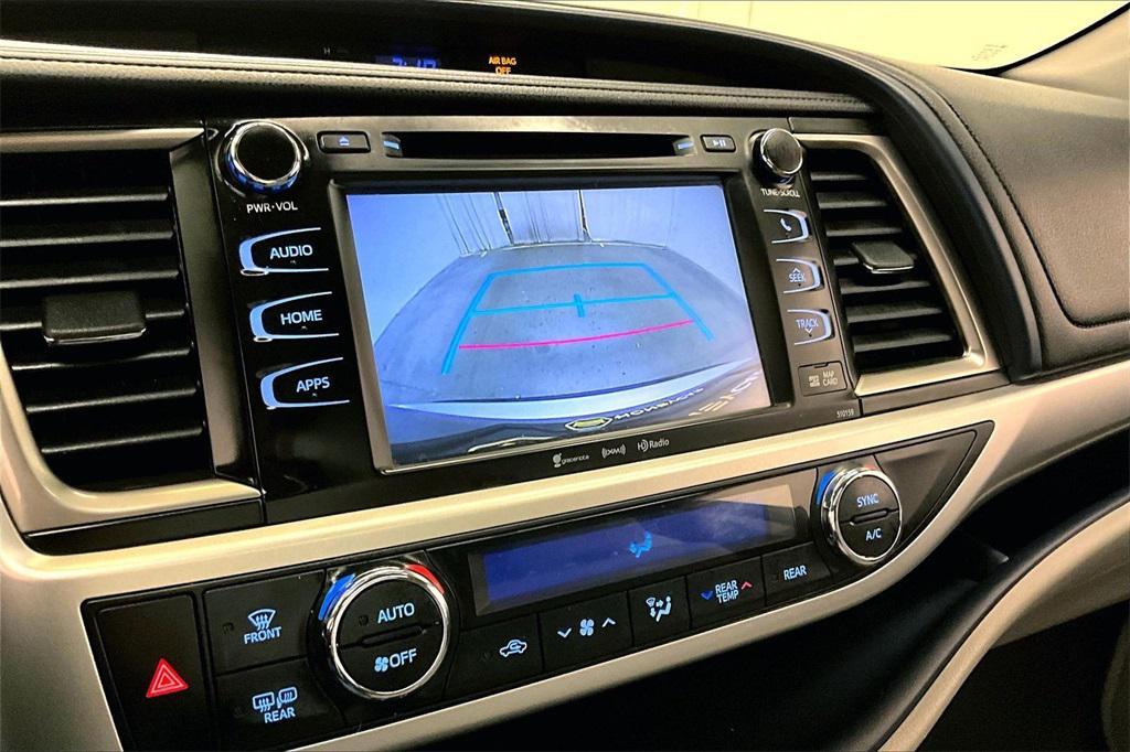 used 2016 Toyota Highlander car, priced at $15,499