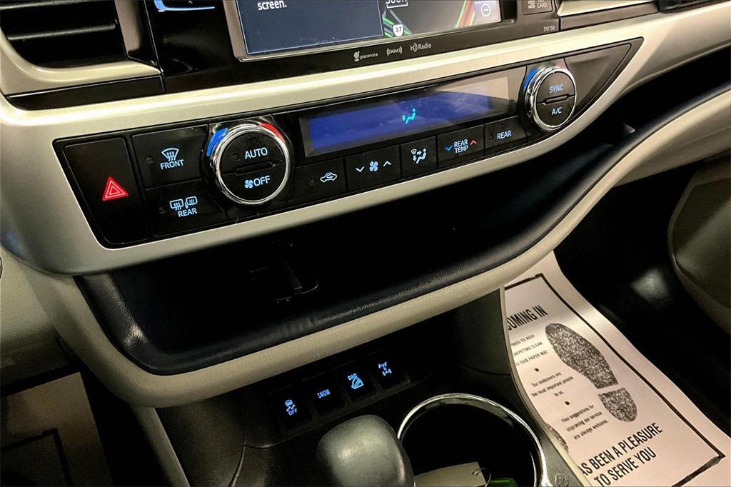 used 2016 Toyota Highlander car, priced at $15,499