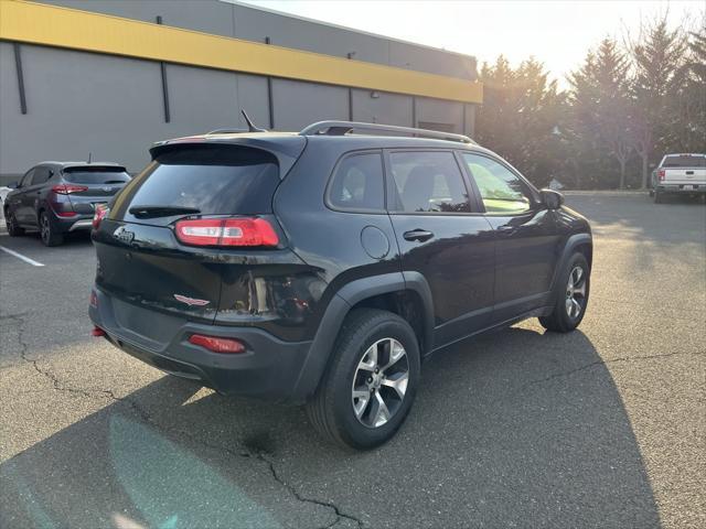 used 2015 Jeep Cherokee car, priced at $11,999