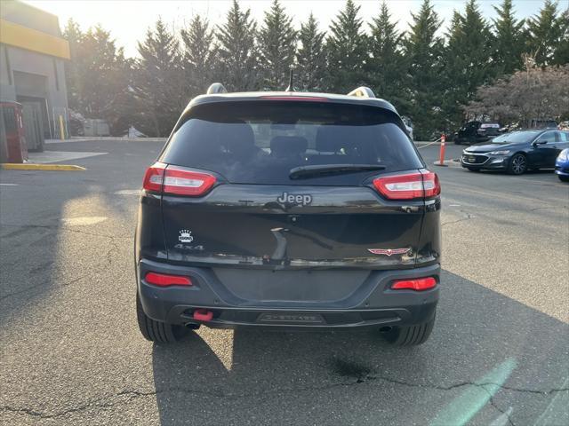 used 2015 Jeep Cherokee car, priced at $11,999