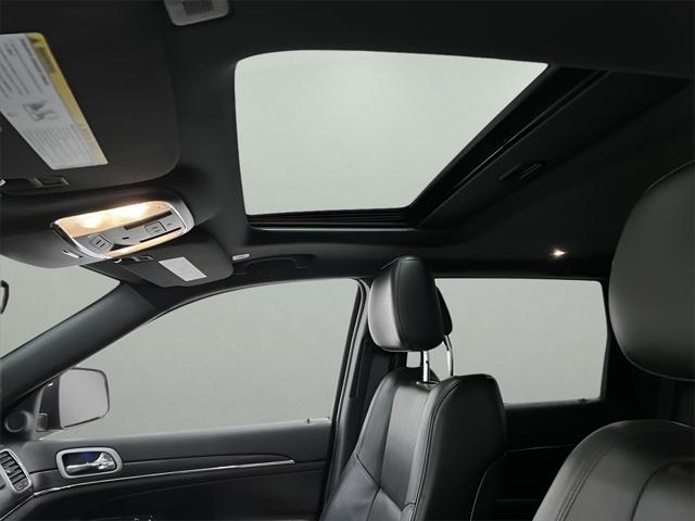 used 2020 Jeep Grand Cherokee car, priced at $19,599