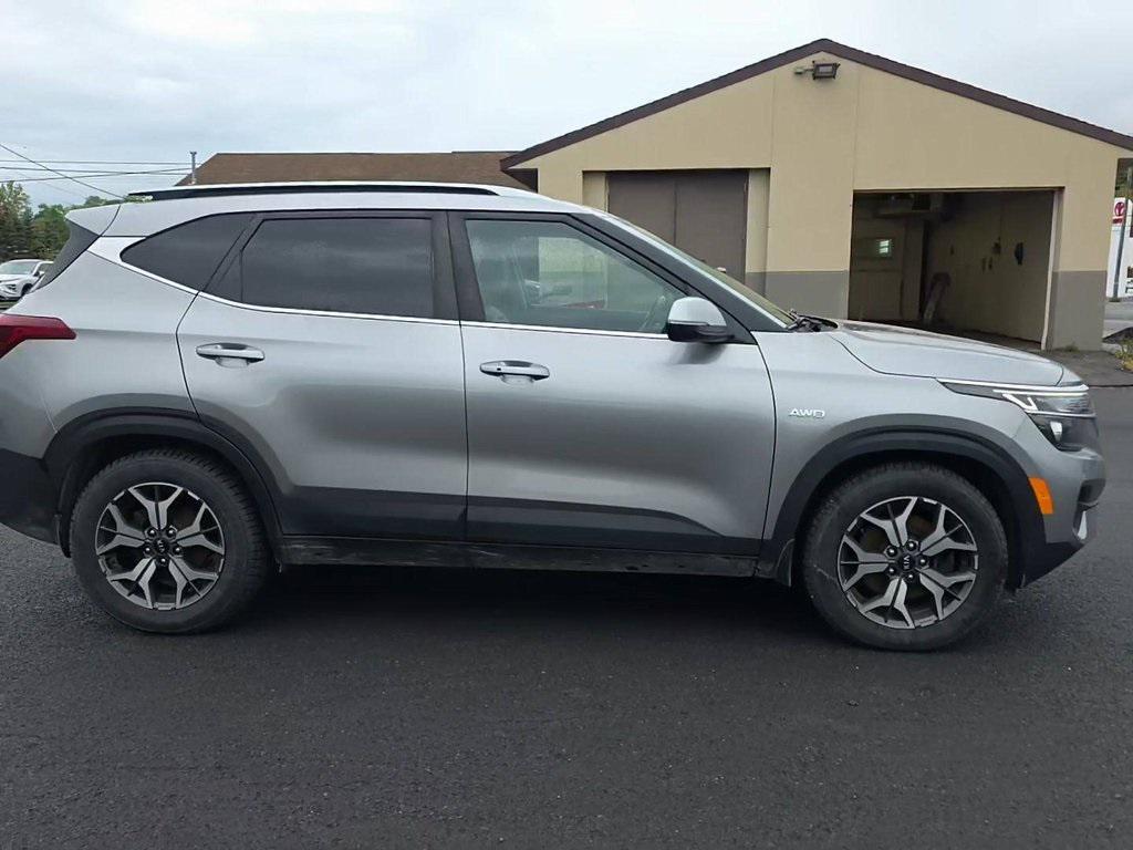 used 2021 Kia Seltos car, priced at $15,999