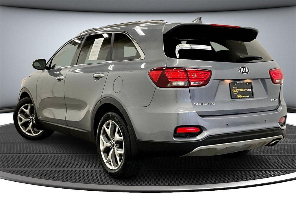 used 2019 Kia Sorento car, priced at $15,399