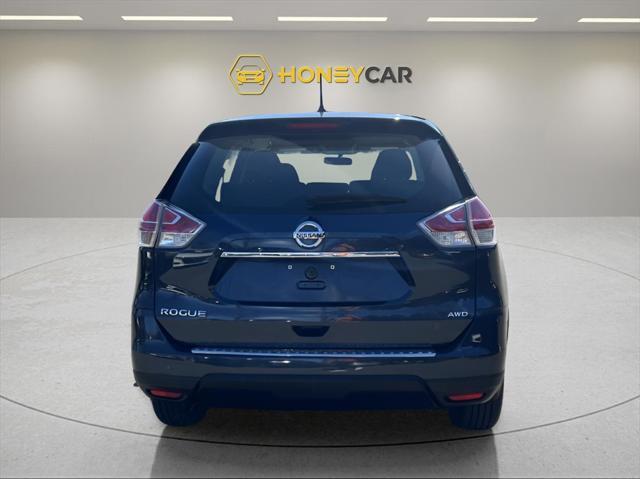 used 2016 Nissan Rogue car, priced at $13,394