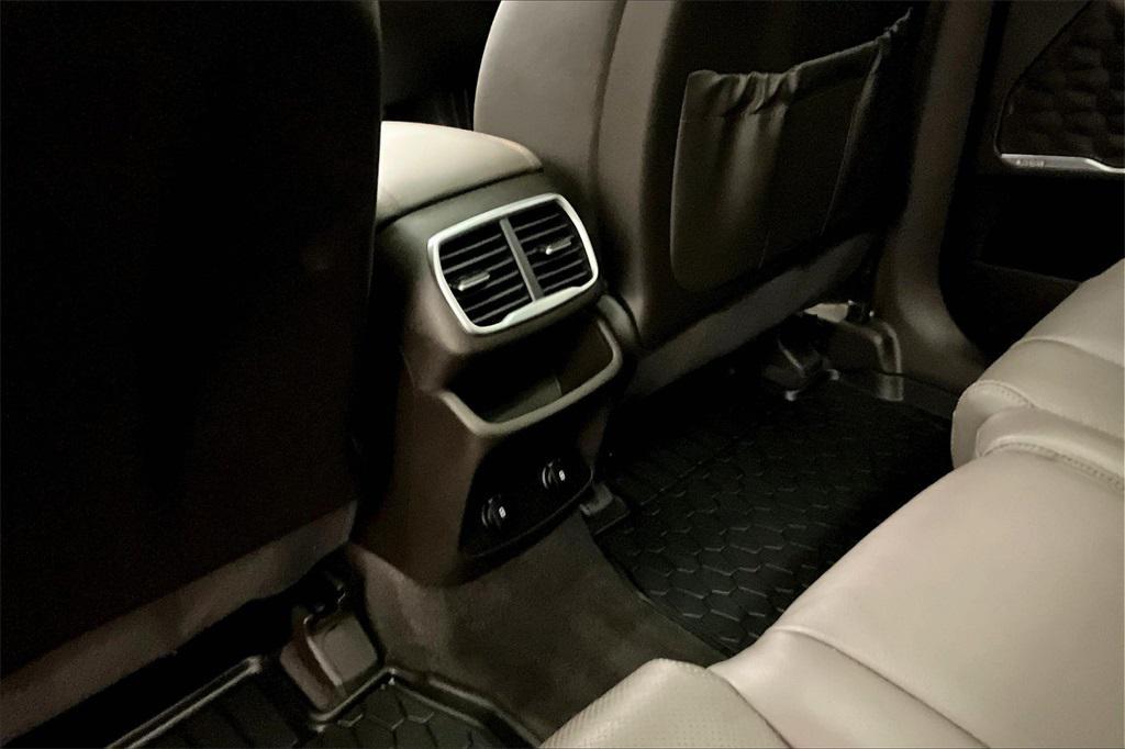 used 2019 Hyundai Santa Fe car, priced at $17,499