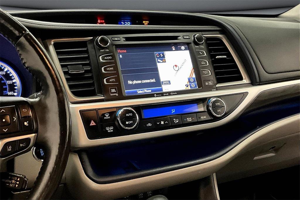 used 2018 Toyota Highlander car, priced at $27,359