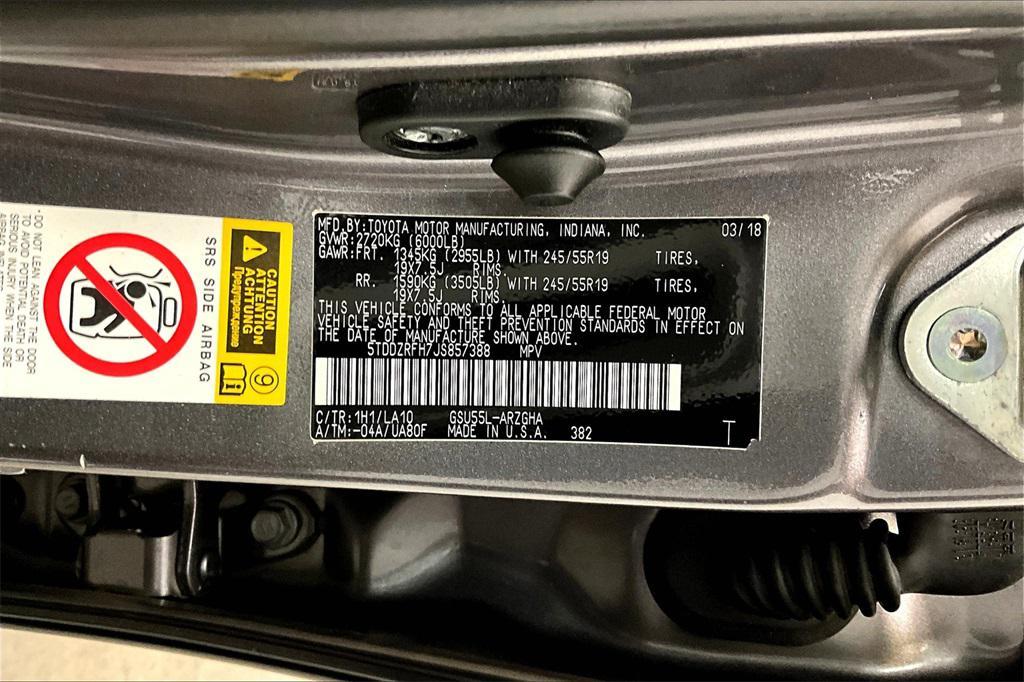 used 2018 Toyota Highlander car, priced at $27,359