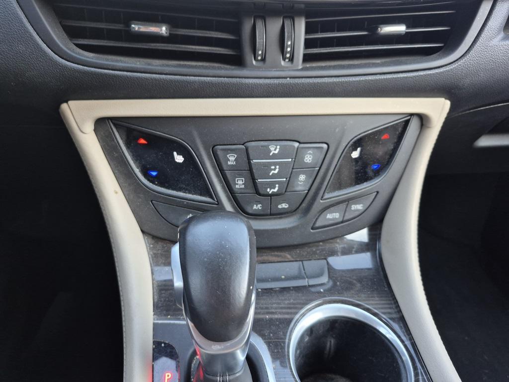 used 2020 Buick Envision car, priced at $18,299