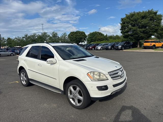 used 2008 Mercedes-Benz M-Class car, priced at $3,999