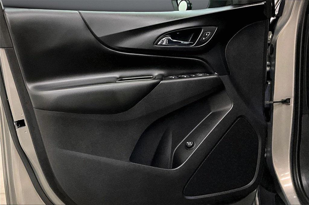 used 2018 Chevrolet Equinox car, priced at $16,899
