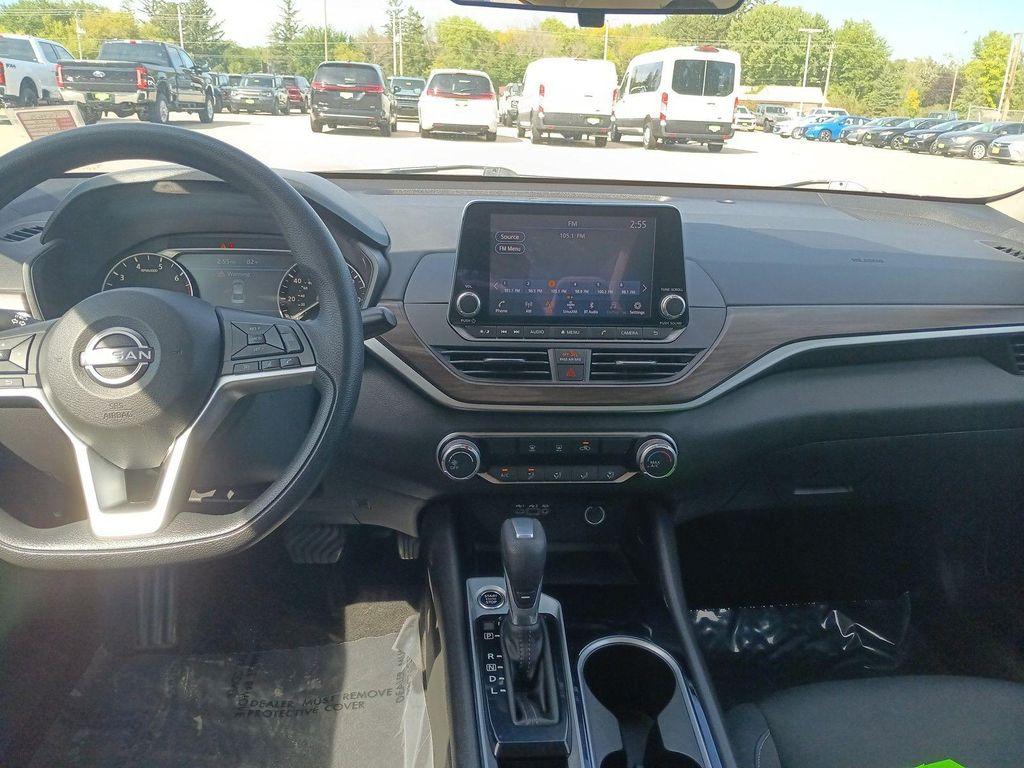 used 2024 Nissan Altima car, priced at $20,980