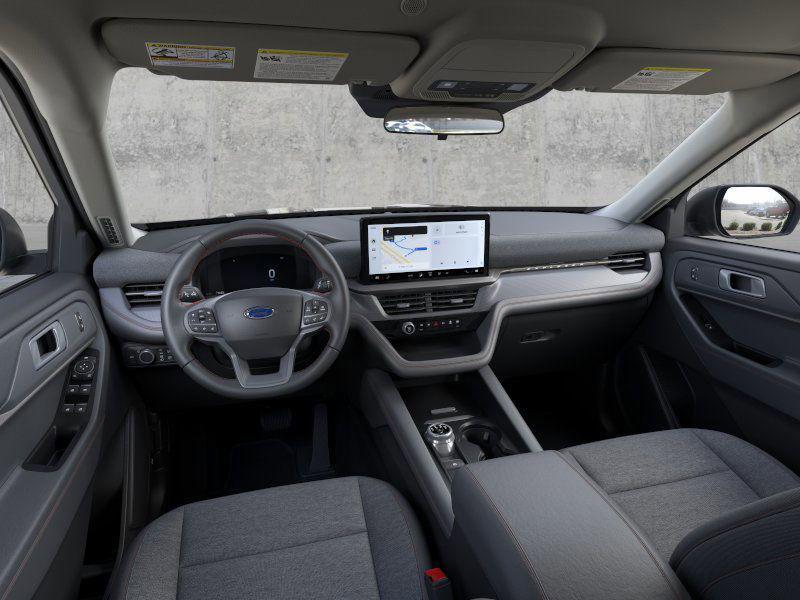 new 2025 Ford Explorer car, priced at $40,252