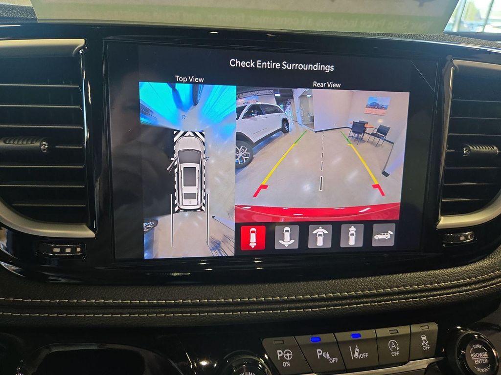 new 2025 Chrysler Pacifica car, priced at $39,490
