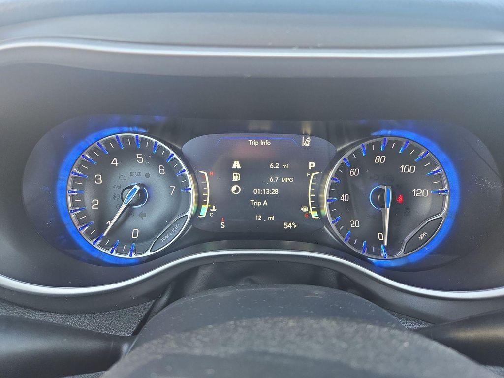 new 2026 Chrysler Pacifica car, priced at $45,453