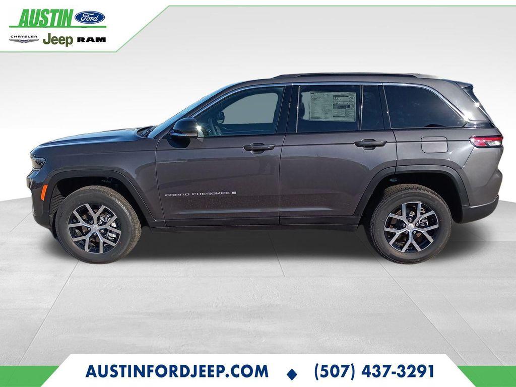 new 2025 Jeep Grand Cherokee car, priced at $43,388