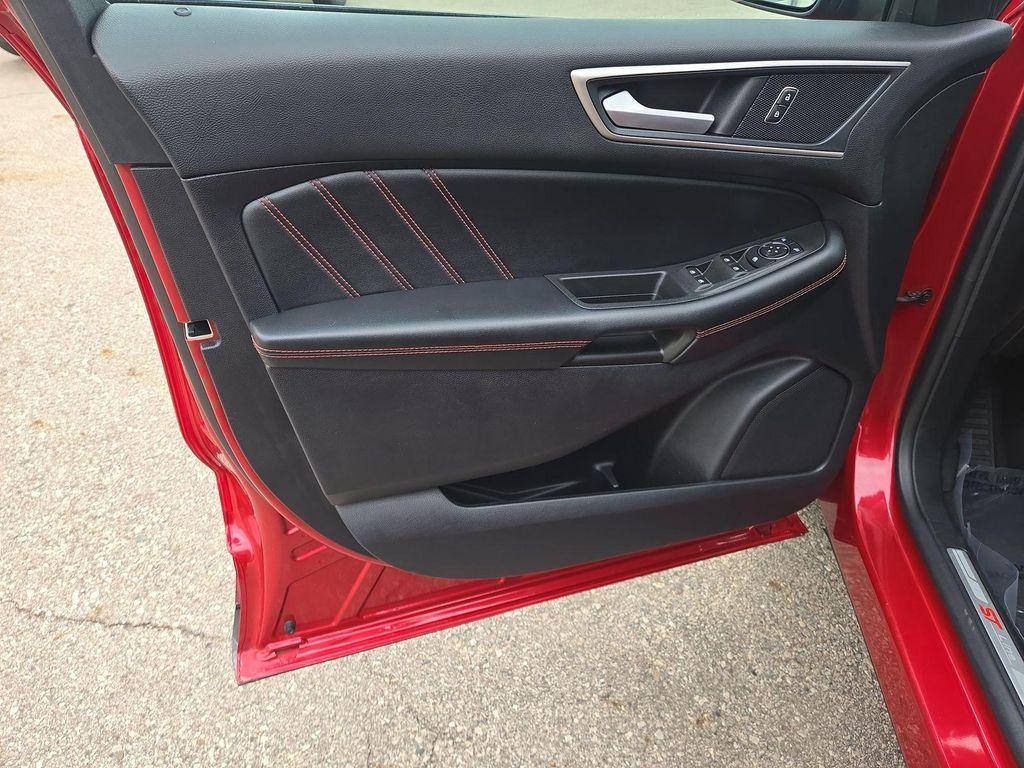 used 2021 Ford Edge car, priced at $25,980