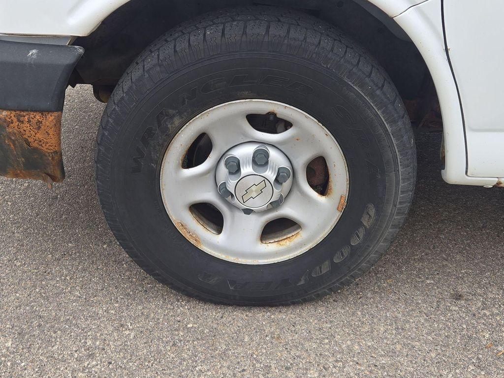 used 2008 Chevrolet Express 1500 car, priced at $7,490