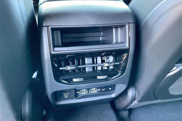 new 2025 Jeep Grand Cherokee car, priced at $46,388