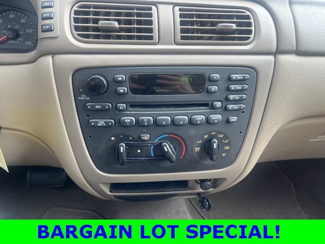 used 2007 Ford Taurus car, priced at $2,475