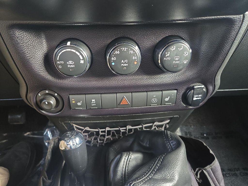 used 2014 Jeep Wrangler Unlimited car, priced at $17,990