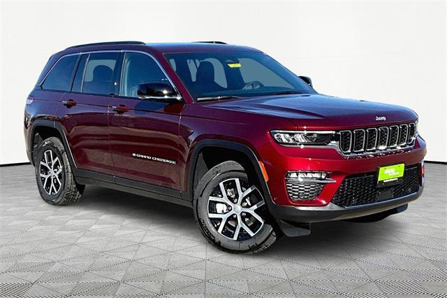 new 2025 Jeep Grand Cherokee car, priced at $49,730