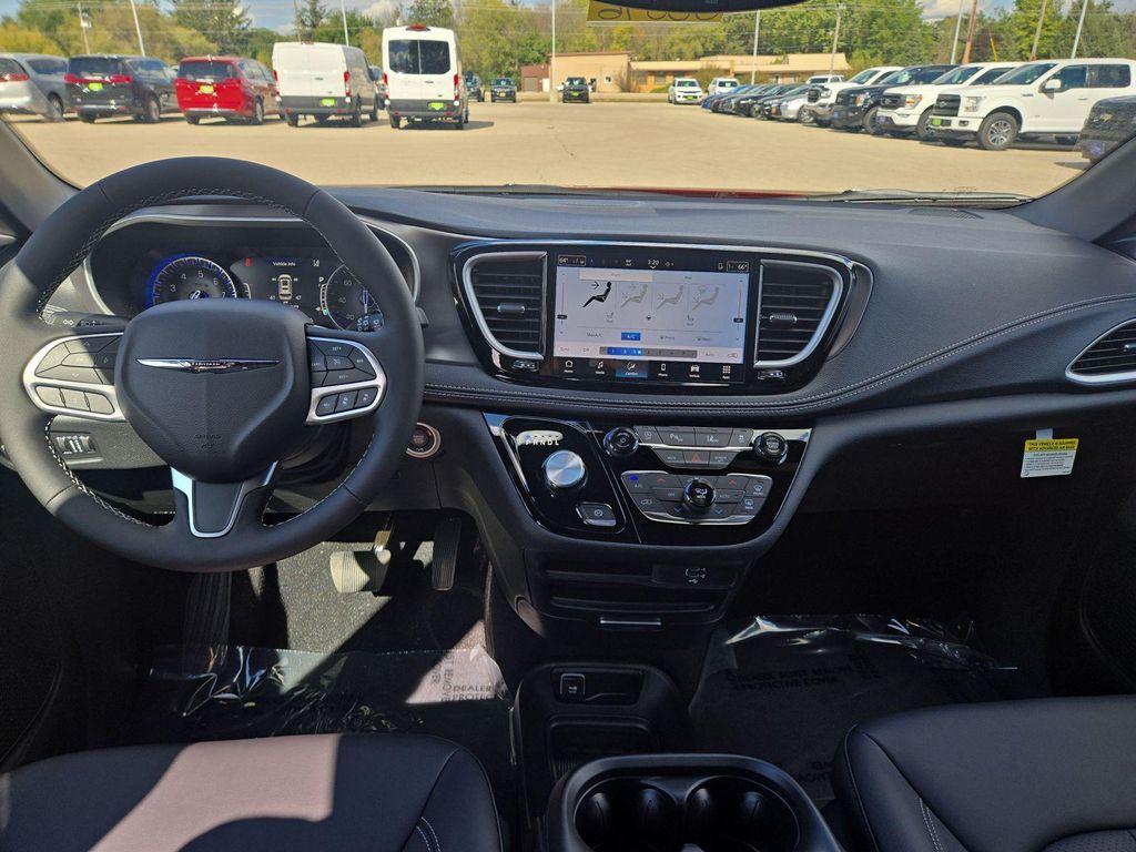 new 2026 Chrysler Pacifica car, priced at $45,723