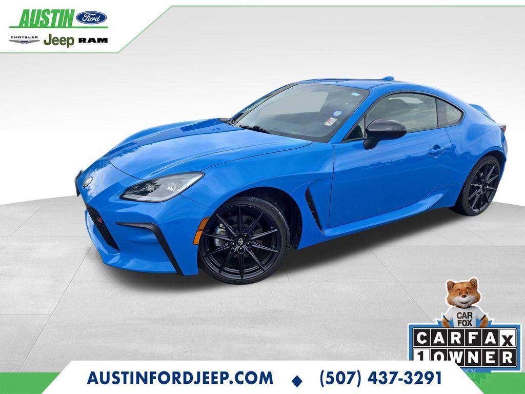 used 2024 Toyota GR86 car, priced at $31,550