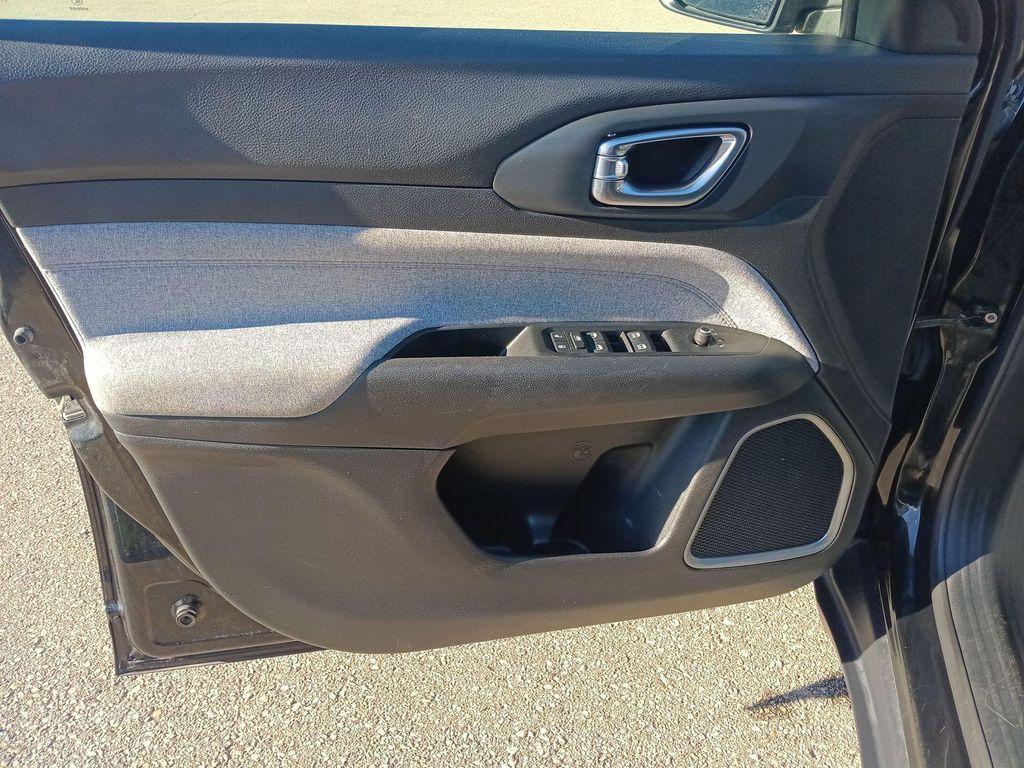 used 2022 Jeep Compass car, priced at $23,750