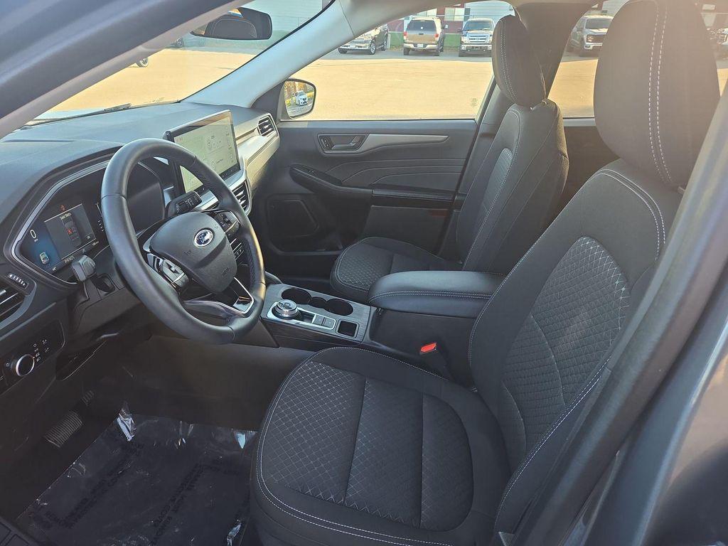 used 2023 Ford Escape car, priced at $24,980