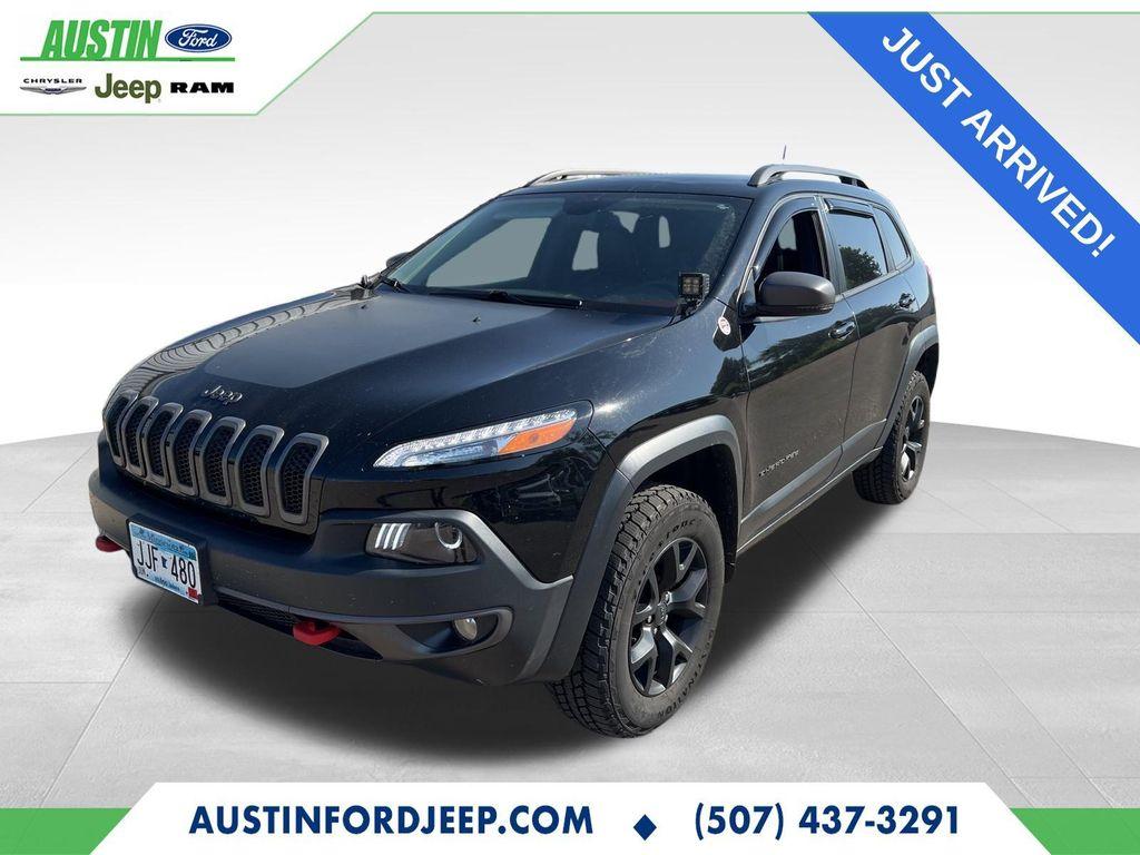 used 2017 Jeep Cherokee car, priced at $11,490