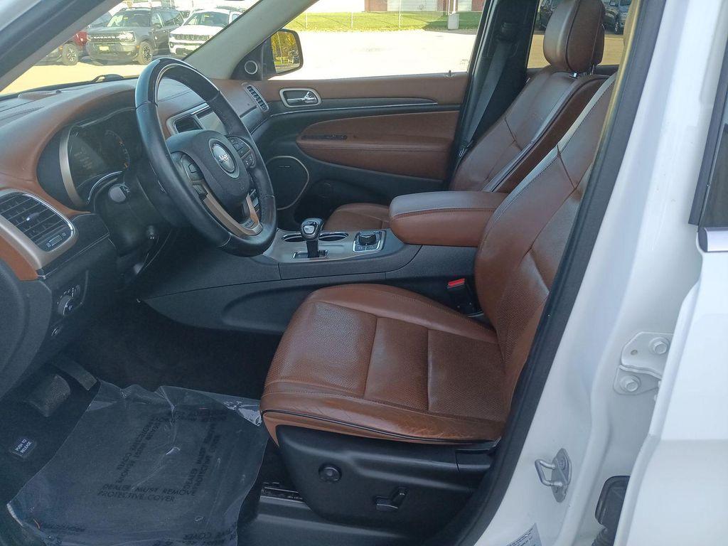 used 2015 Jeep Grand Cherokee car, priced at $15,980