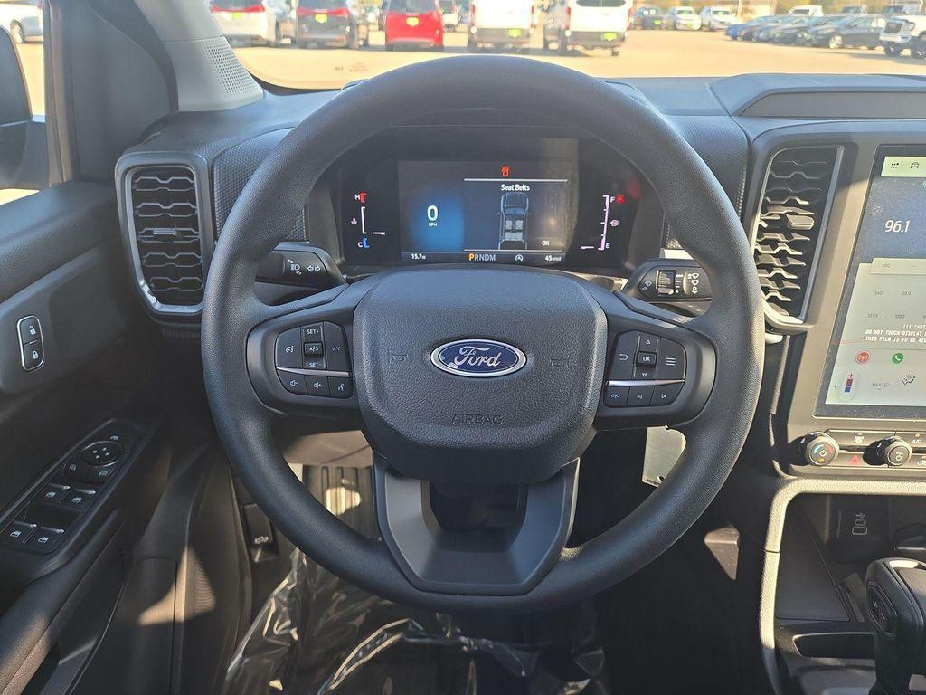 new 2025 Ford Ranger car, priced at $35,052