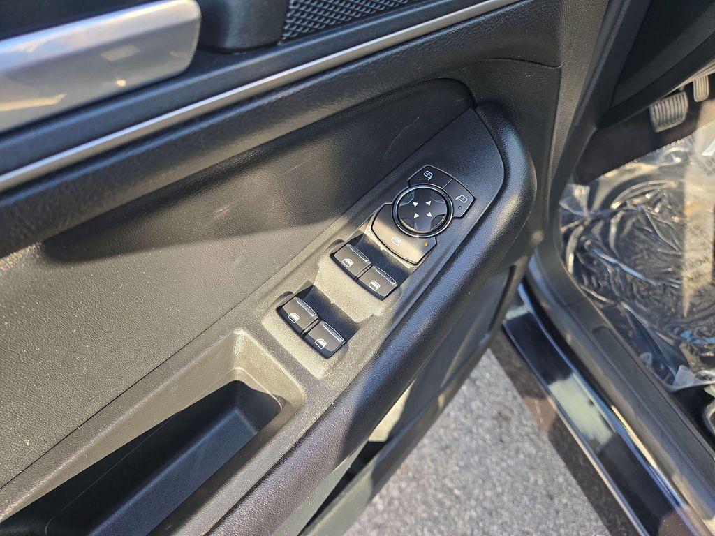 used 2022 Ford Edge car, priced at $22,290