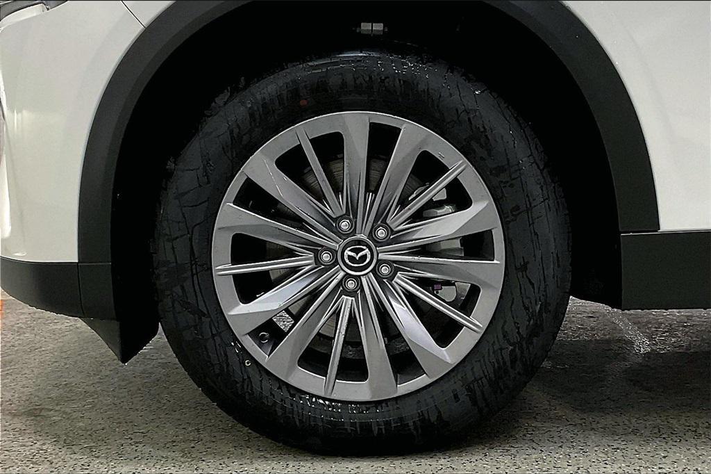 new 2025 Mazda CX-90 car, priced at $41,695