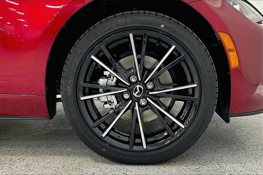 new 2025 Mazda MX-5 Miata car